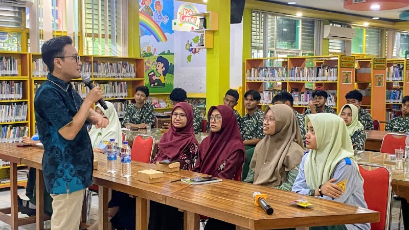 news-Ekstrakurikuler Mayoga Book Lovers MAN 3 Sleman Gelar Pelatihan Public Speaking